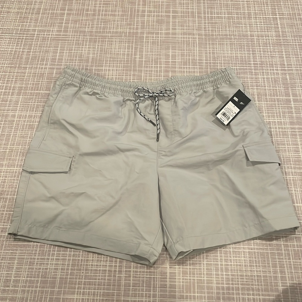 Original Use •Men’s Shorts•Size L